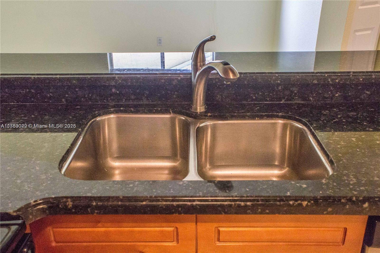 Coral Springs, FL 33071,1155 Coral Club Dr #1155