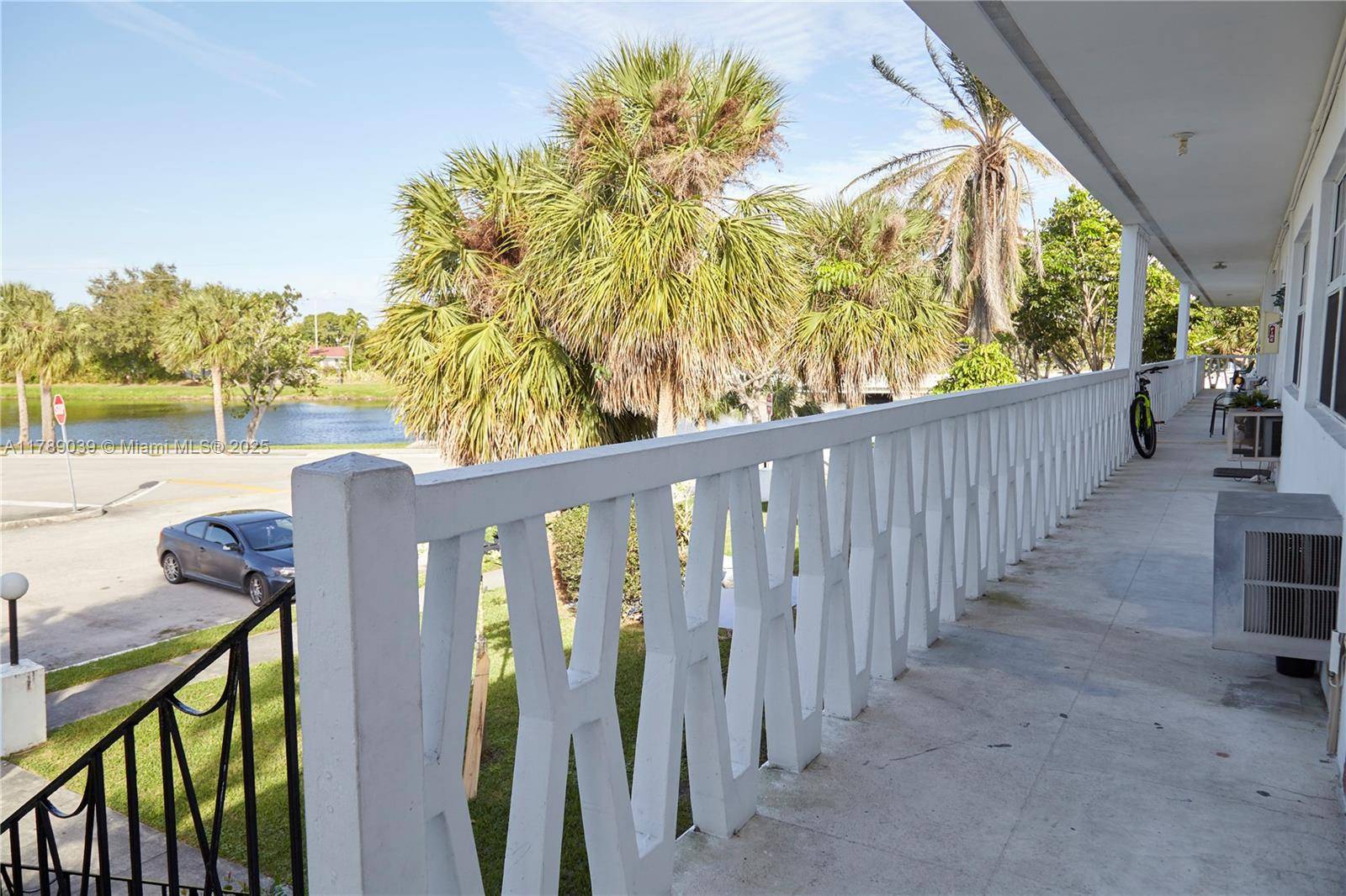 North Miami Beach, FL 33162,1471 NE 170th St #219A