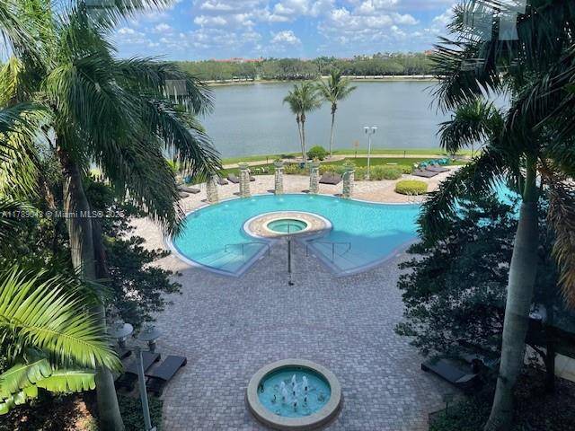 Sunrise, FL 33323,2681 N Flamingo Rd #1501S