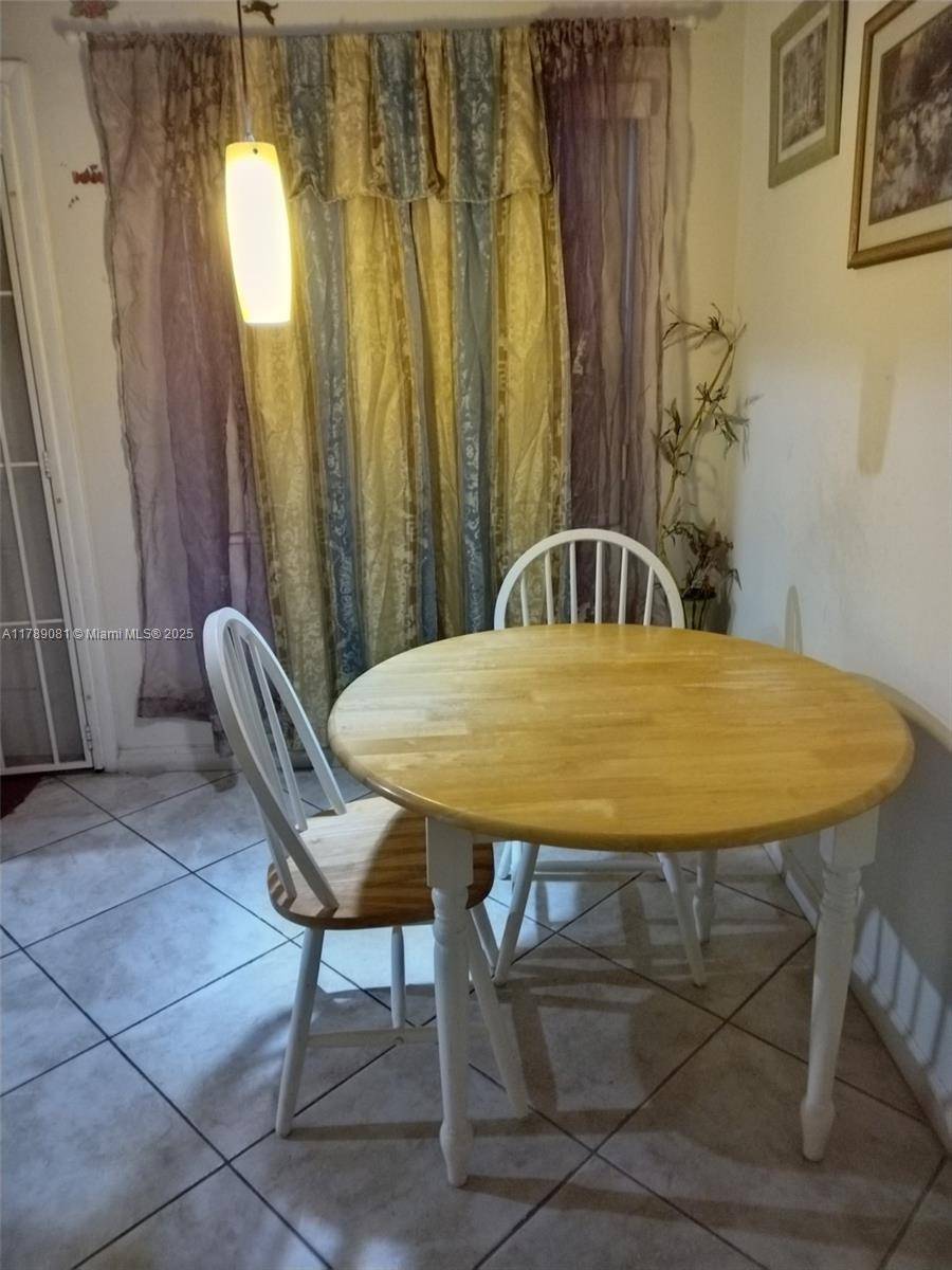 Margate, FL 33063,6510 Winfield Blvd #103