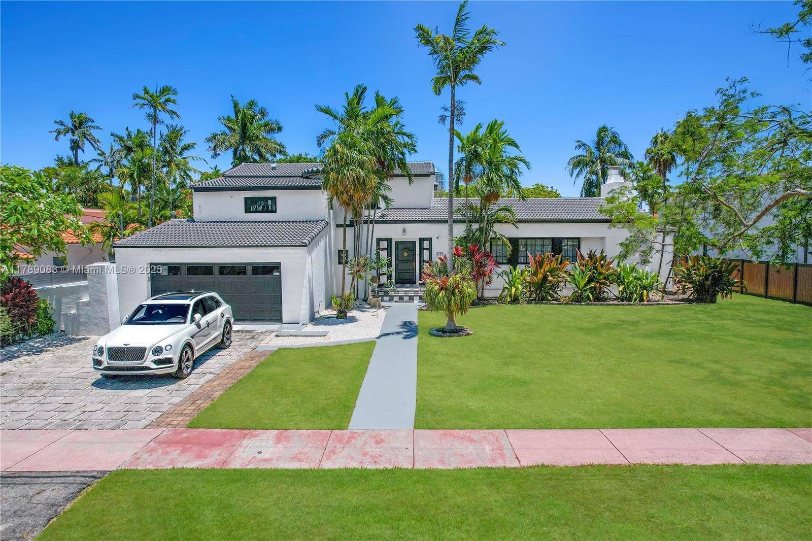 Miami Beach, FL 33140,5149 Alton Rd