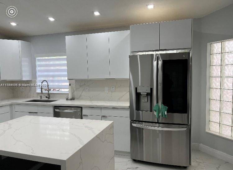 Pembroke Pines, FL 33026,111 NW 108th Ave