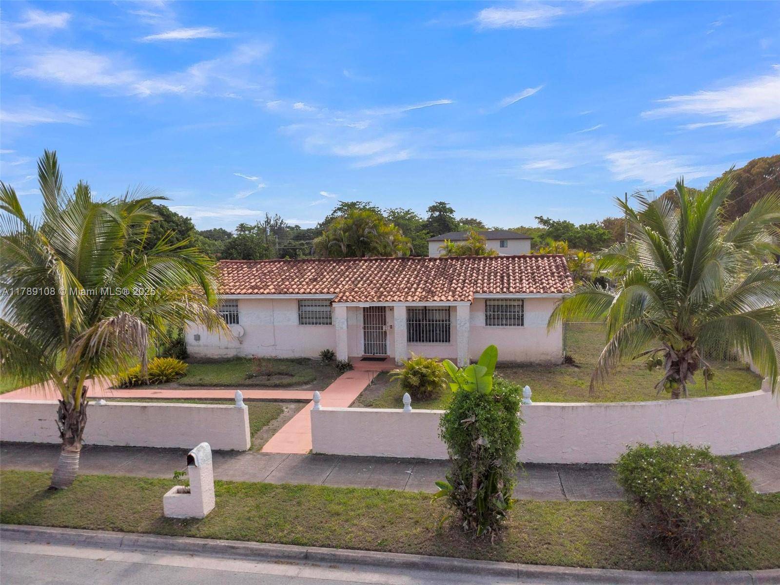 Miami, FL 33157,17855 SW 105th Ave