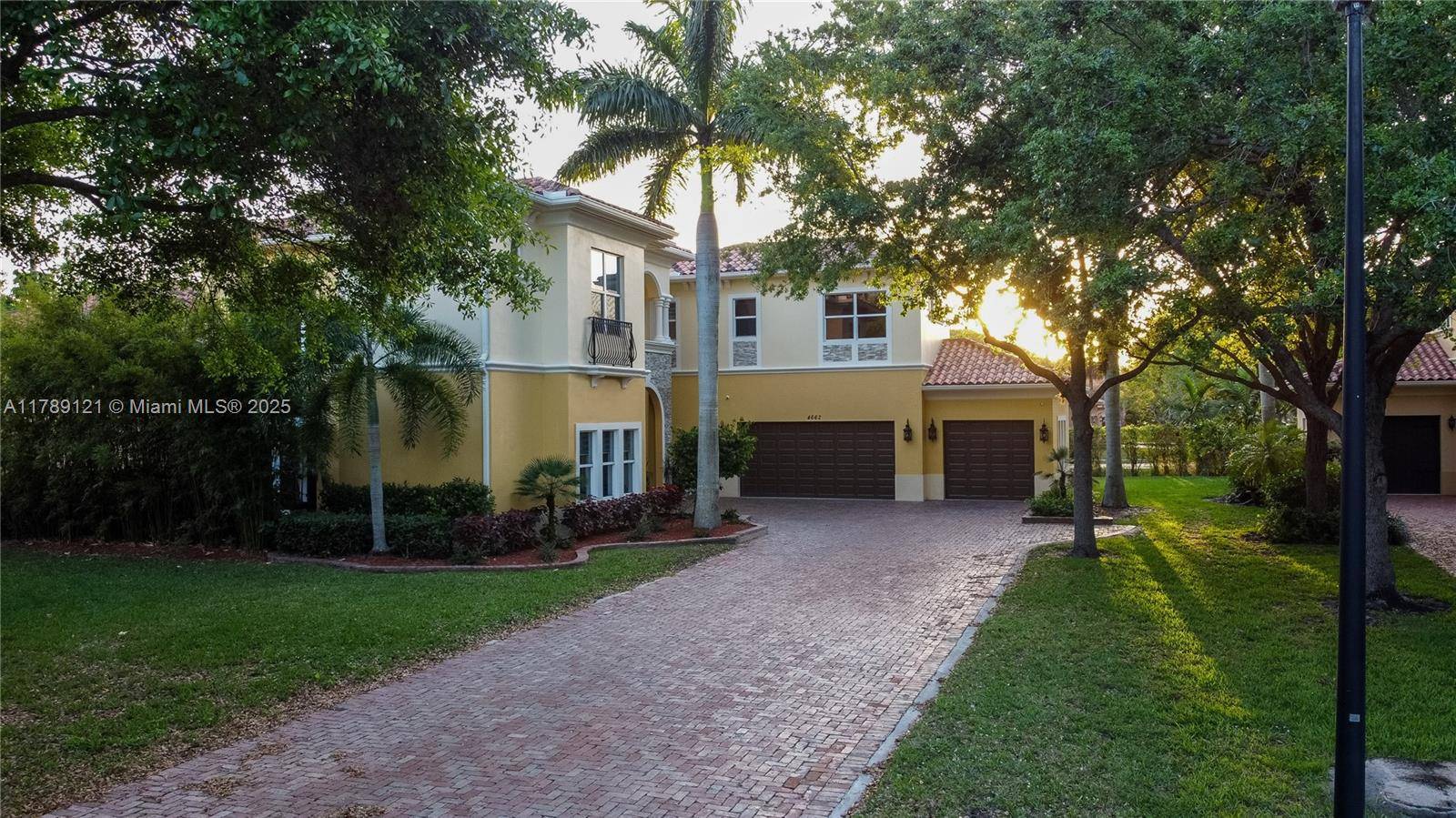 Coconut Creek, FL 33073,4662 Saxon Rd