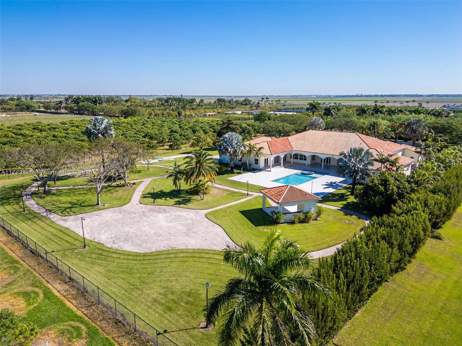 Miami, FL 33196,14950 SW 179th Ave