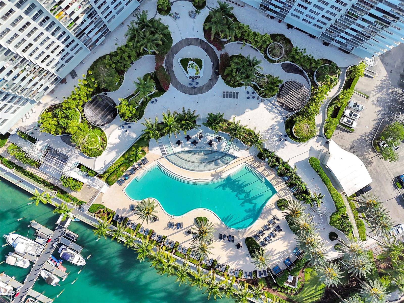 Miami Beach, FL 33139,1500 Bay Rd #328S