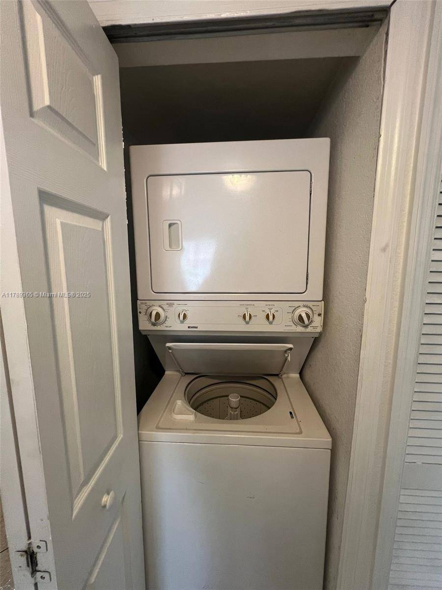 Homestead, FL 33035,1241 SE 29th St #101-27