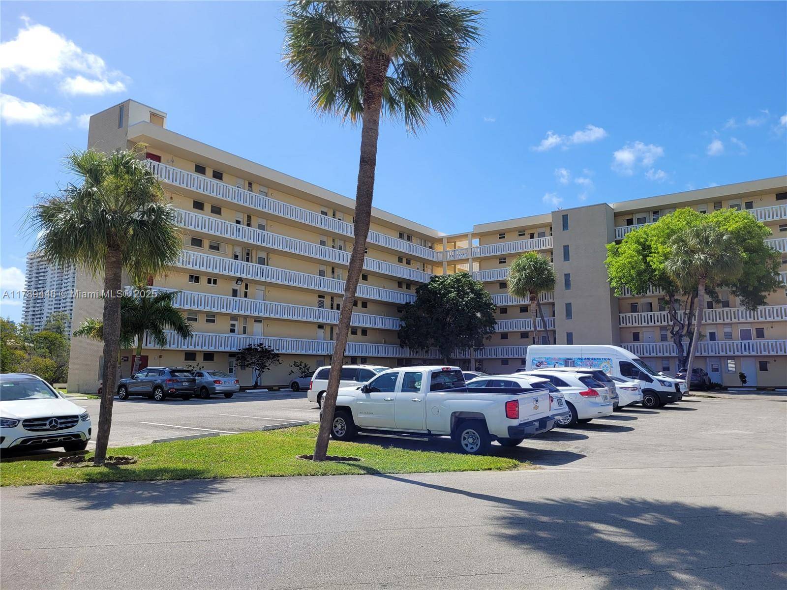Aventura, FL 33160,2930 Point East Dr #E603