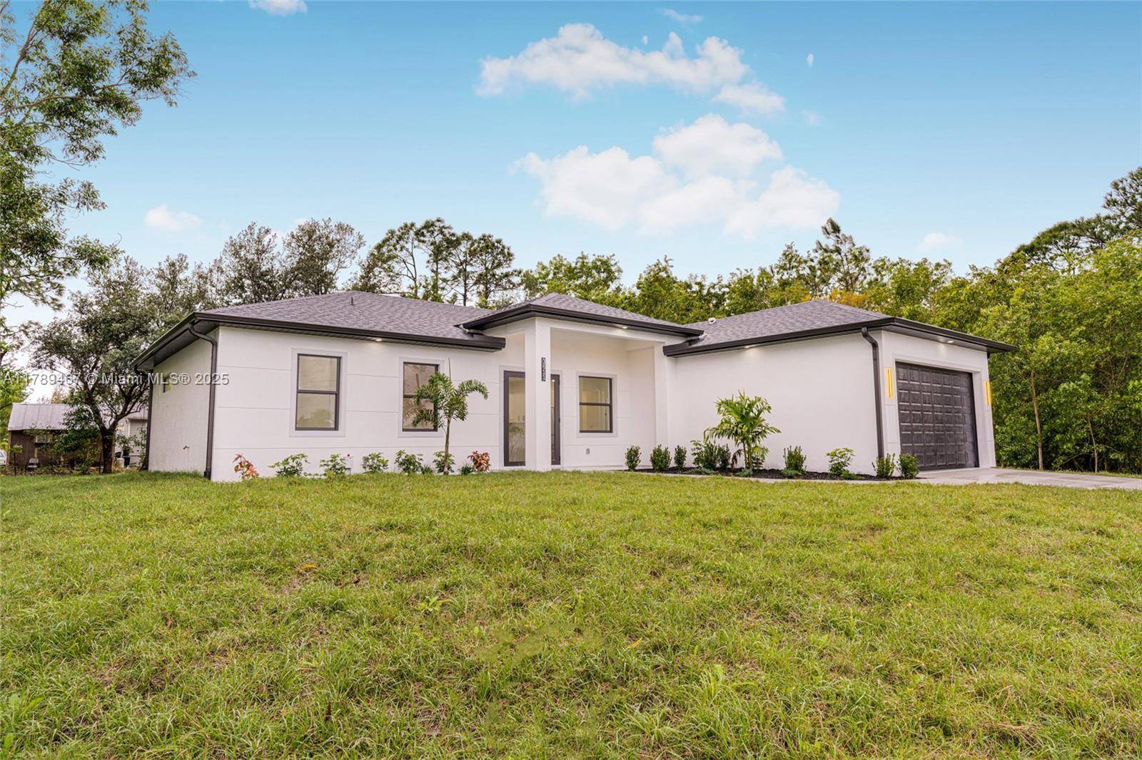 Lehigh Acres, FL 33976,3611 34th ST SW