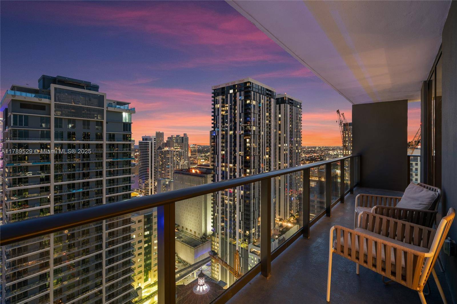 Miami, FL 33132,159 NE 6th St #3105