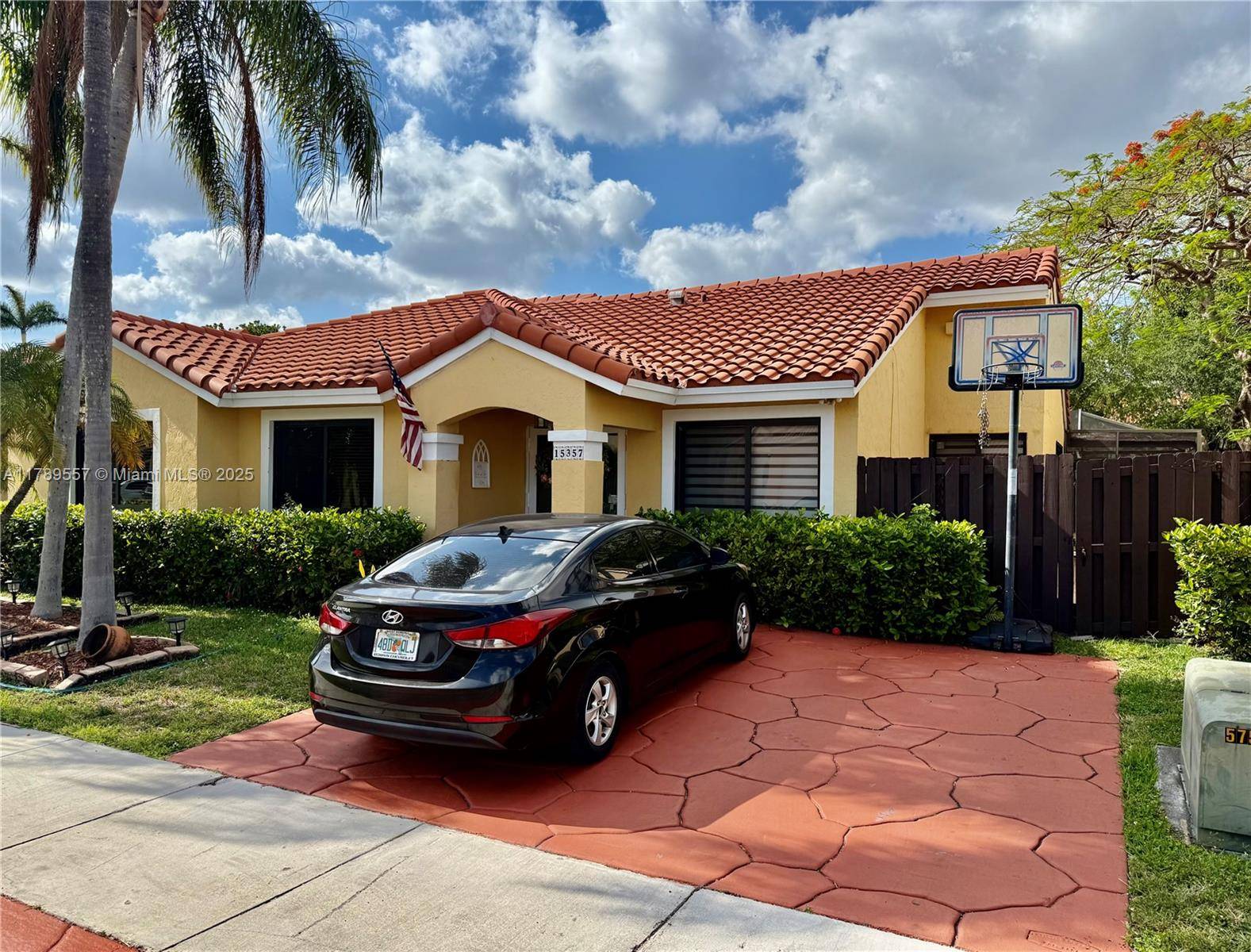 Miami, FL 33185,15357 SW 43rd Ter