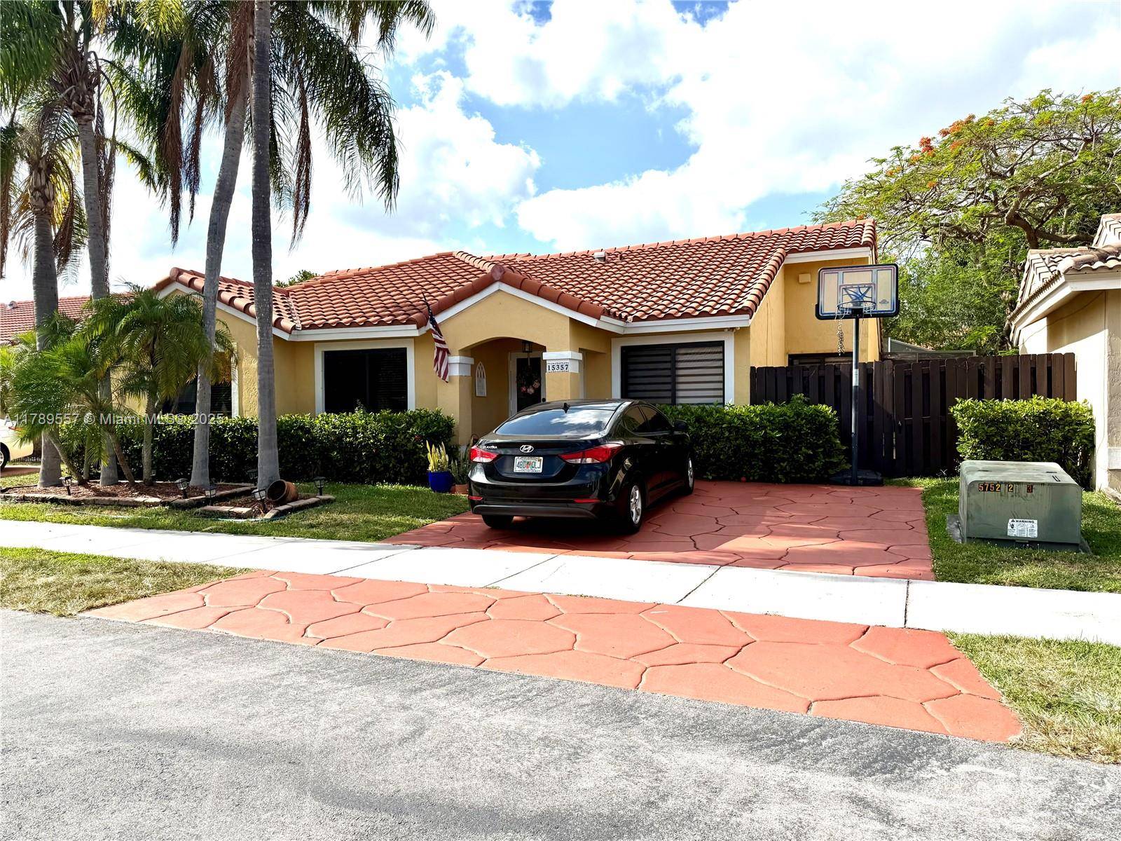 Miami, FL 33185,15357 SW 43rd Ter