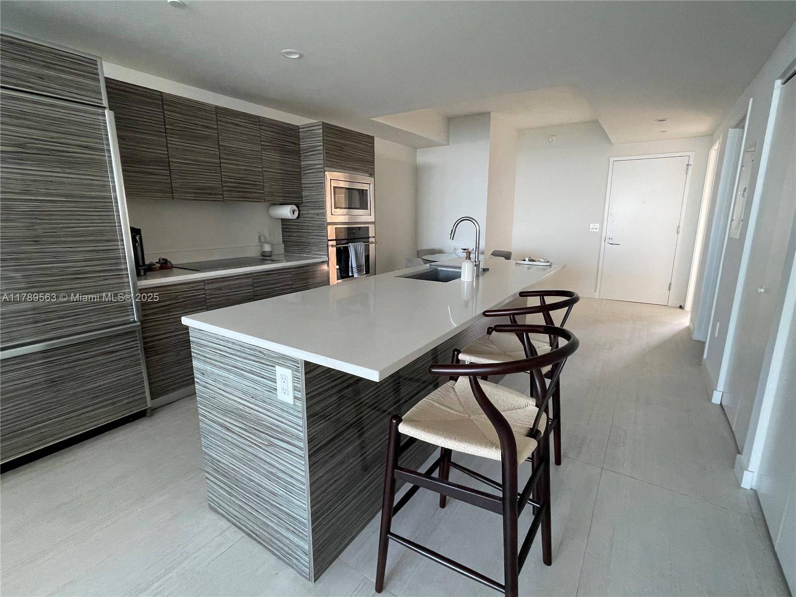 Miami, FL 33137,460 NE 28th St #2107