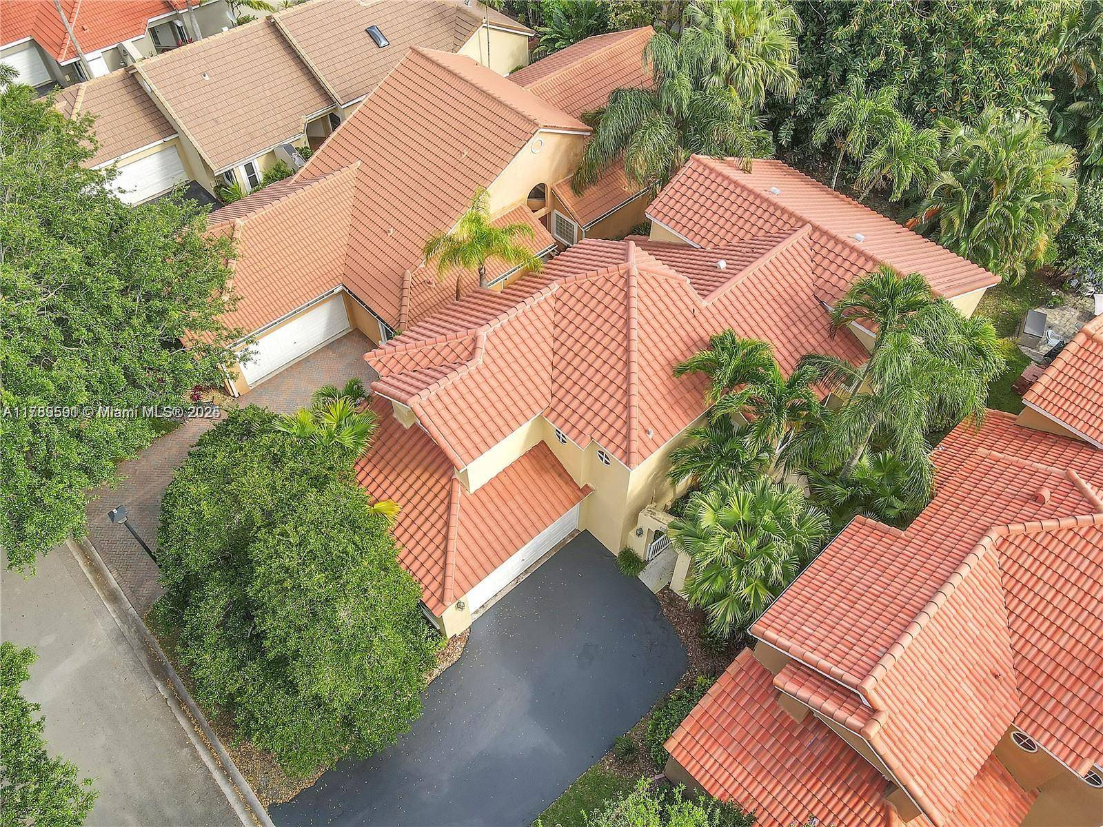 Plantation, FL 33324,10132 NW 4th