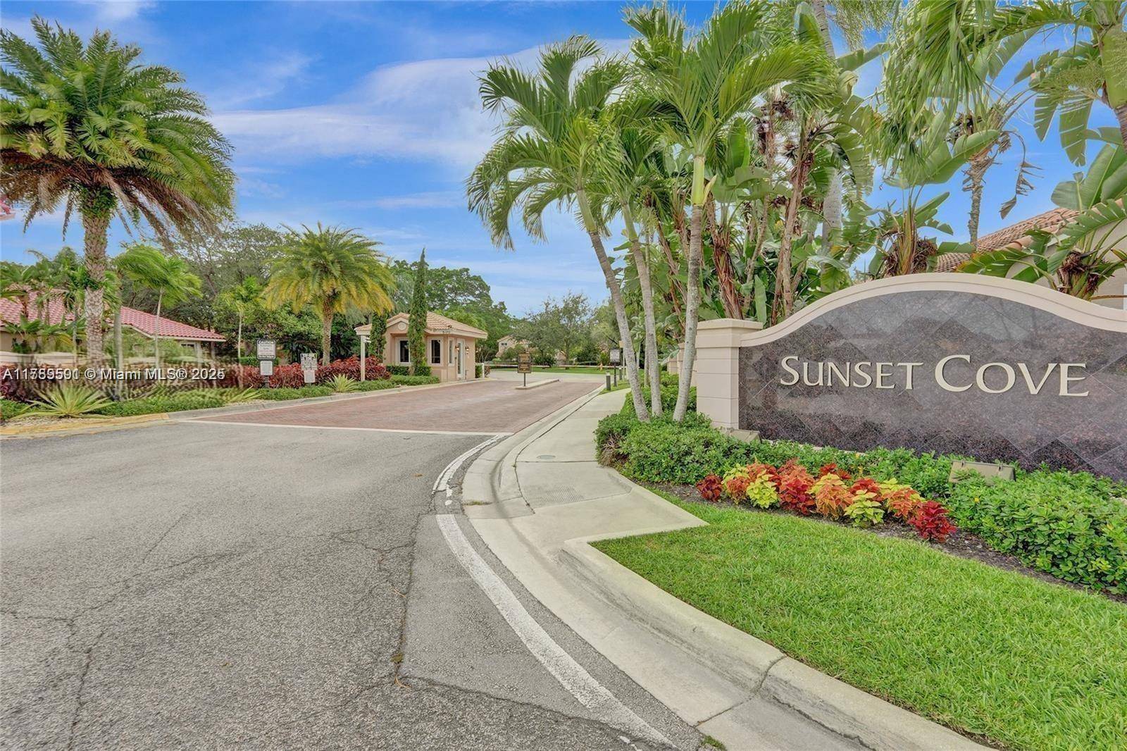 Plantation, FL 33324,10132 NW 4th