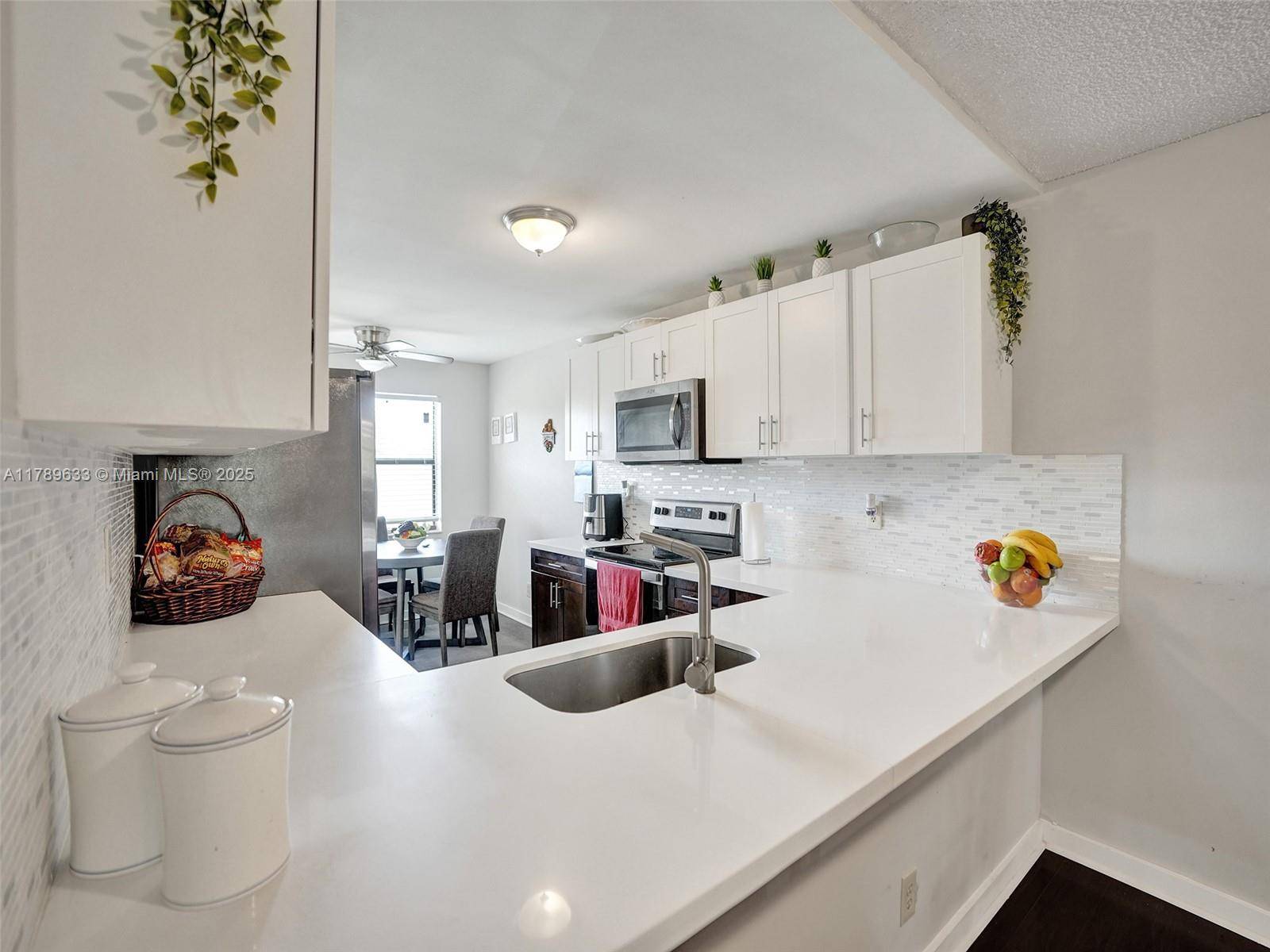 Sunrise, FL 33322,2704 NW 104th Ave #308