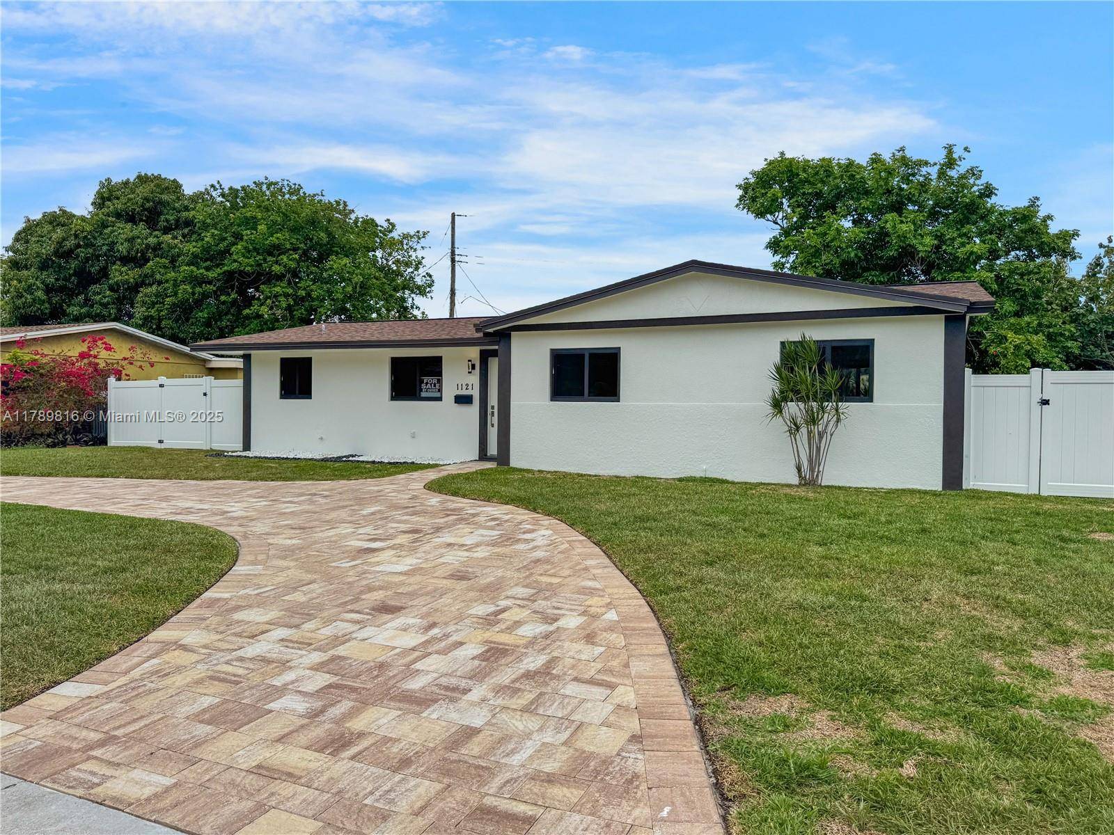 Miami Gardens, FL 33169,1121 NW 200th St