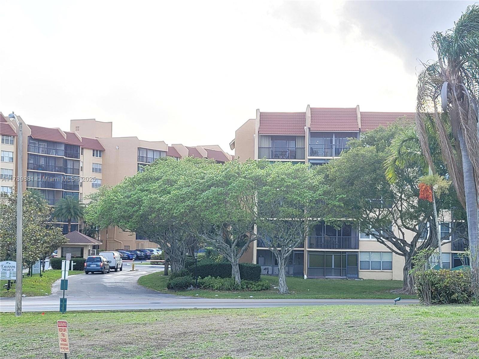 Lauderhill, FL 33319,7080 Environ Blvd #424