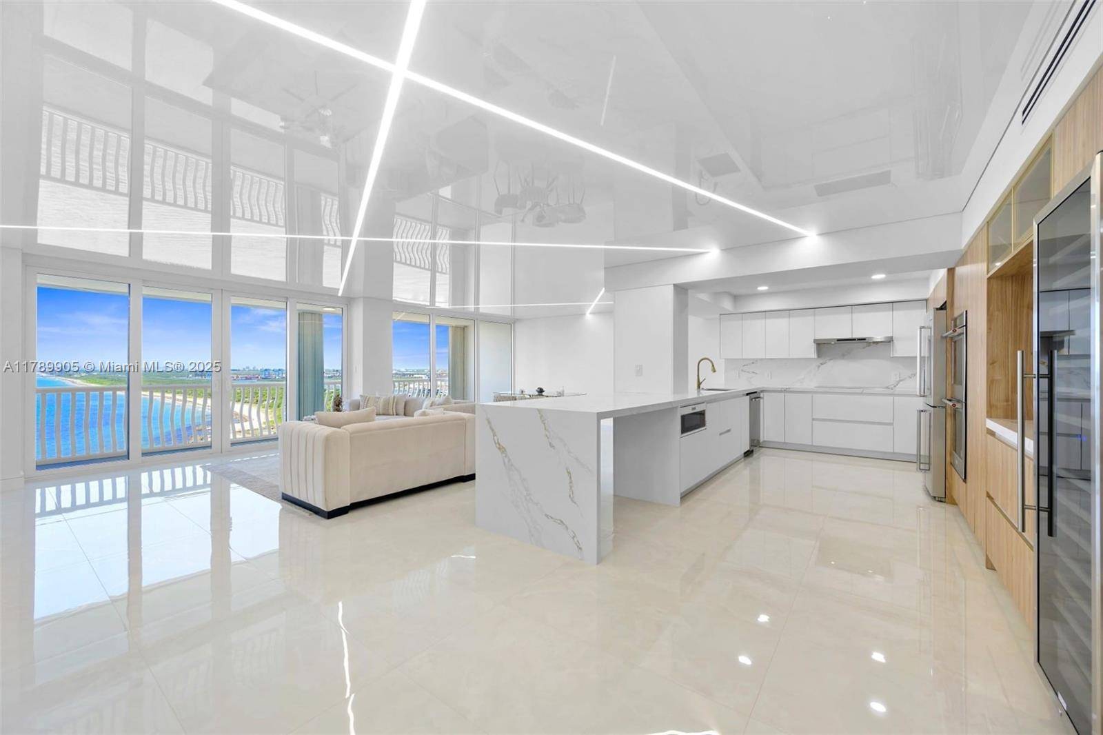 Fort Lauderdale, FL 33316,2200 S Ocean Ln #2204