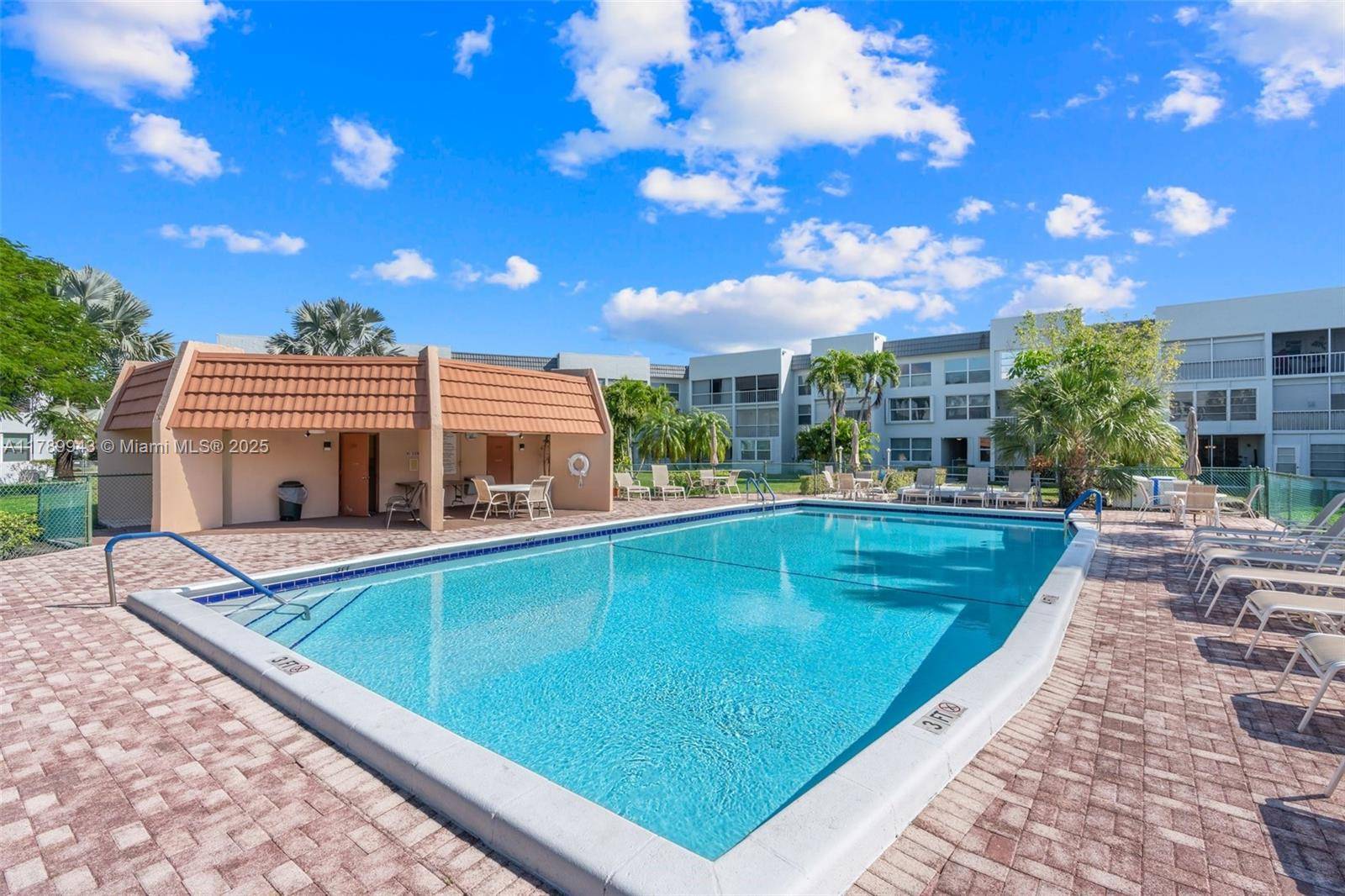 Margate, FL 33063,6600 Royal Palm Blvd #308B