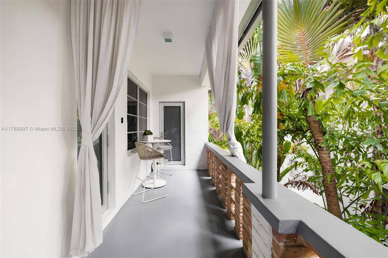 Miami Beach, FL 33139,1551 Lenox Ave #8
