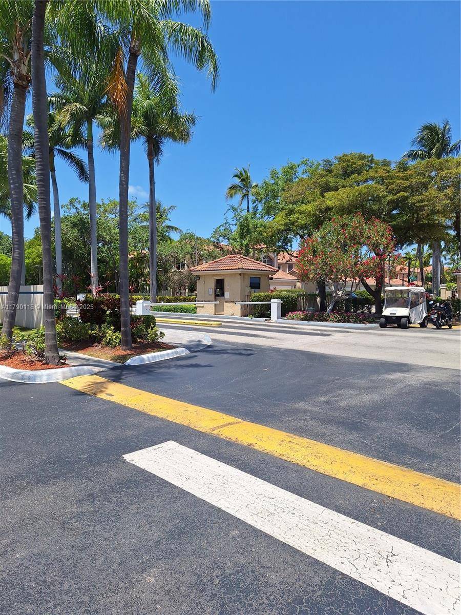 Aventura, FL 33180,Address not disclosed
