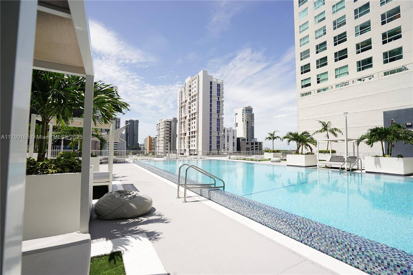 Miami, FL 33130,690 SW 1st Ct #2032