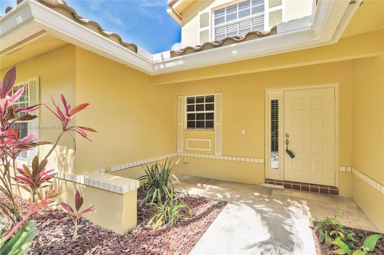 Davie, FL 33328,3562 W Southern Orchard Rd W