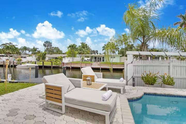 Fort Lauderdale, FL 33312,2442 Bimini Ln