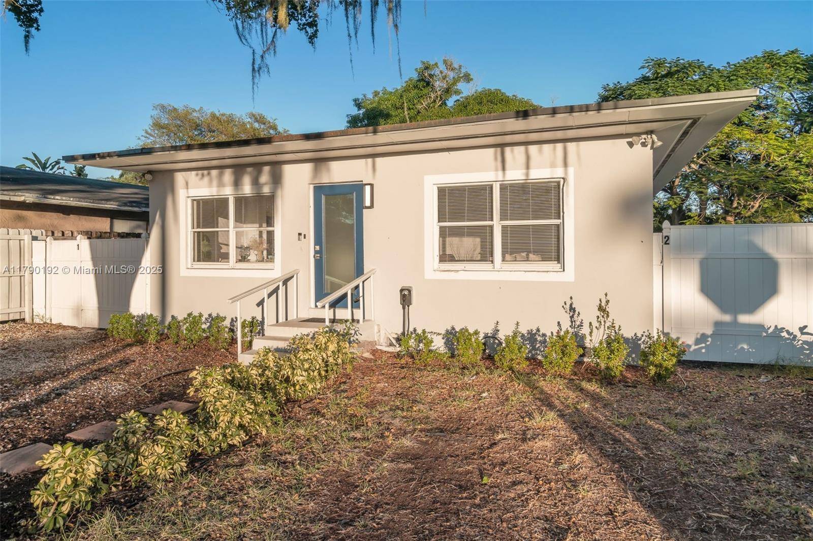 Fort Lauderdale, FL 33311,1100 NW 7th Ave