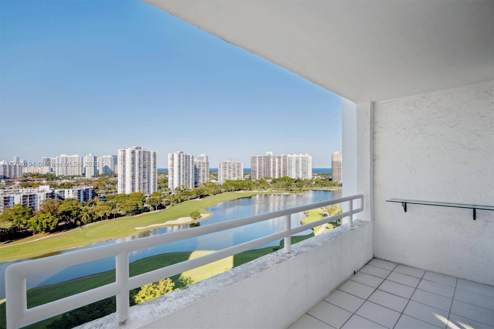 Aventura, FL 33180,20355 NE 34th Ct #1828