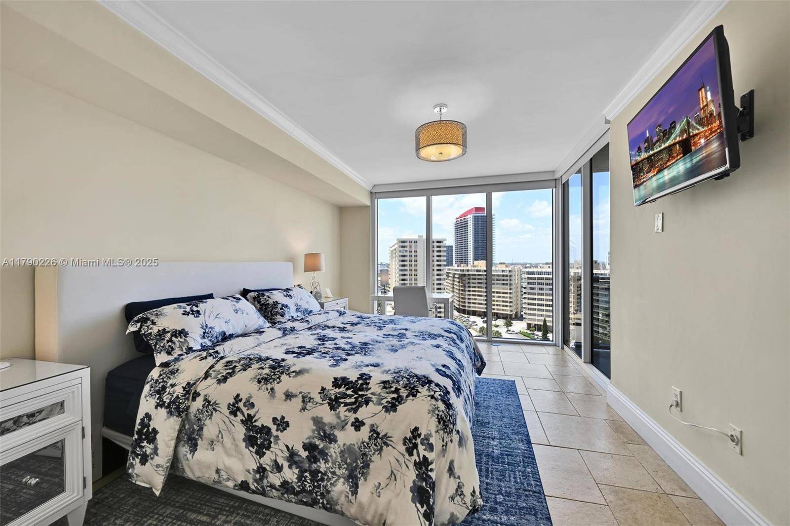 Hallandale Beach, FL 33009,1850 S Ocean Dr #1208