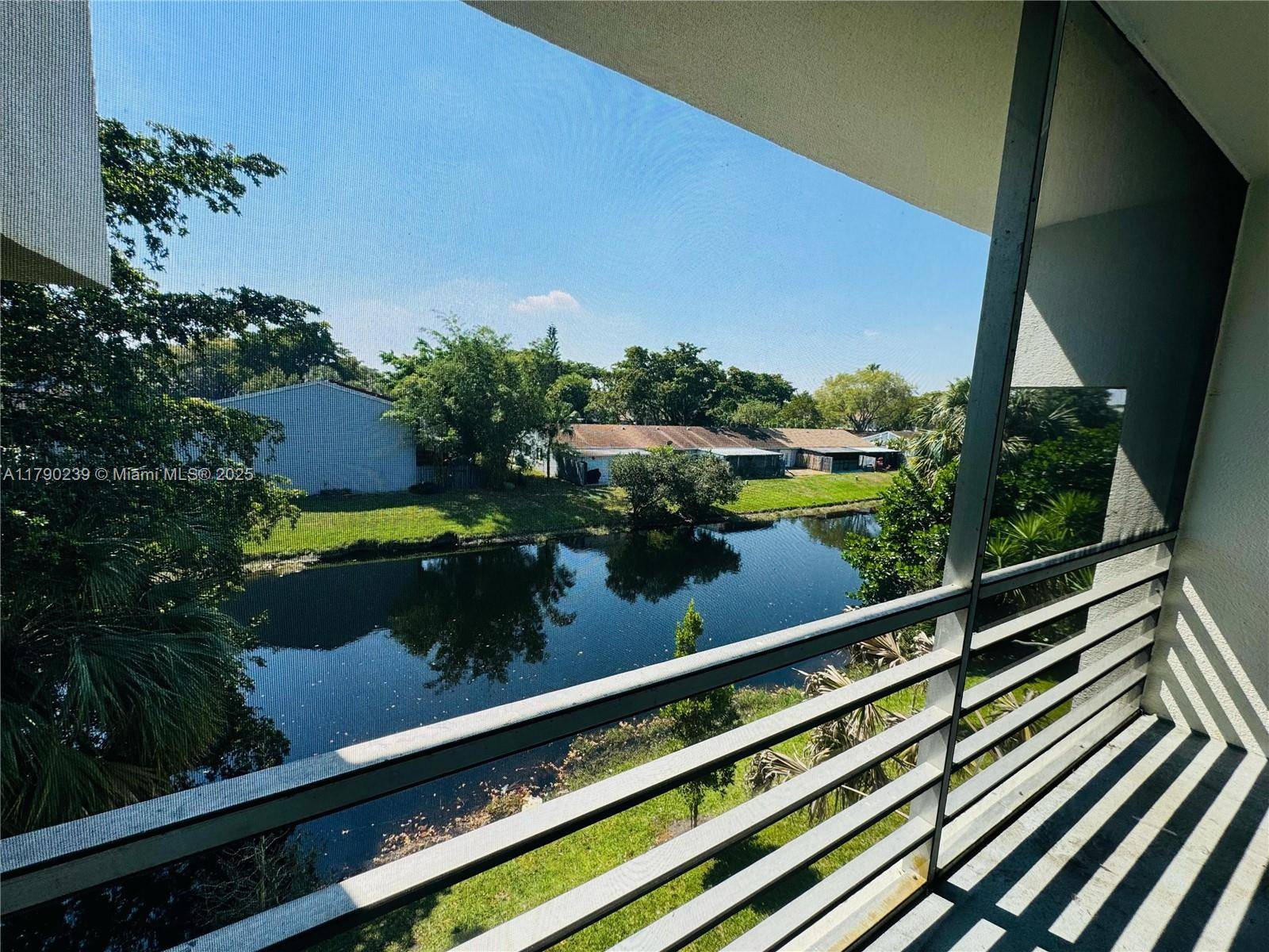 Sunrise, FL 33351,4215 N University Dr #315