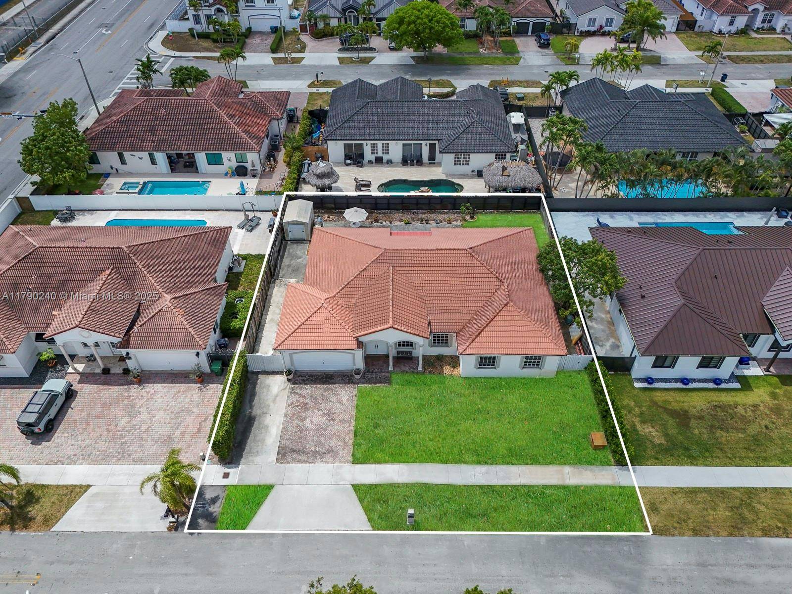 Miami, FL 33185,16218 SW 48th Ter