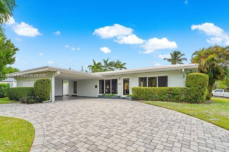 Fort Lauderdale, FL 33316,2200 SE 19 St