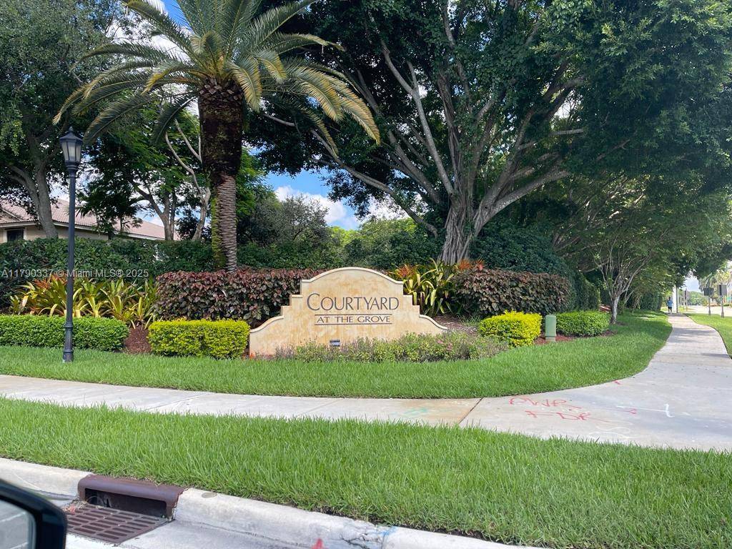 Weston, FL 33332,4034 Peppertree Dr