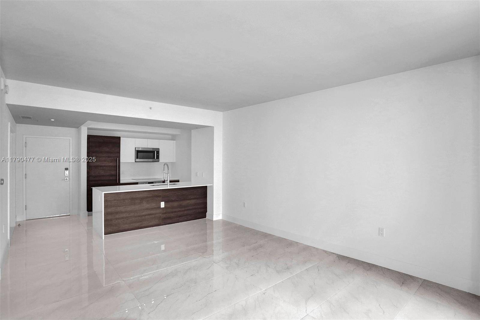 Coral Gables, FL 33146,301 Altara Ave #728