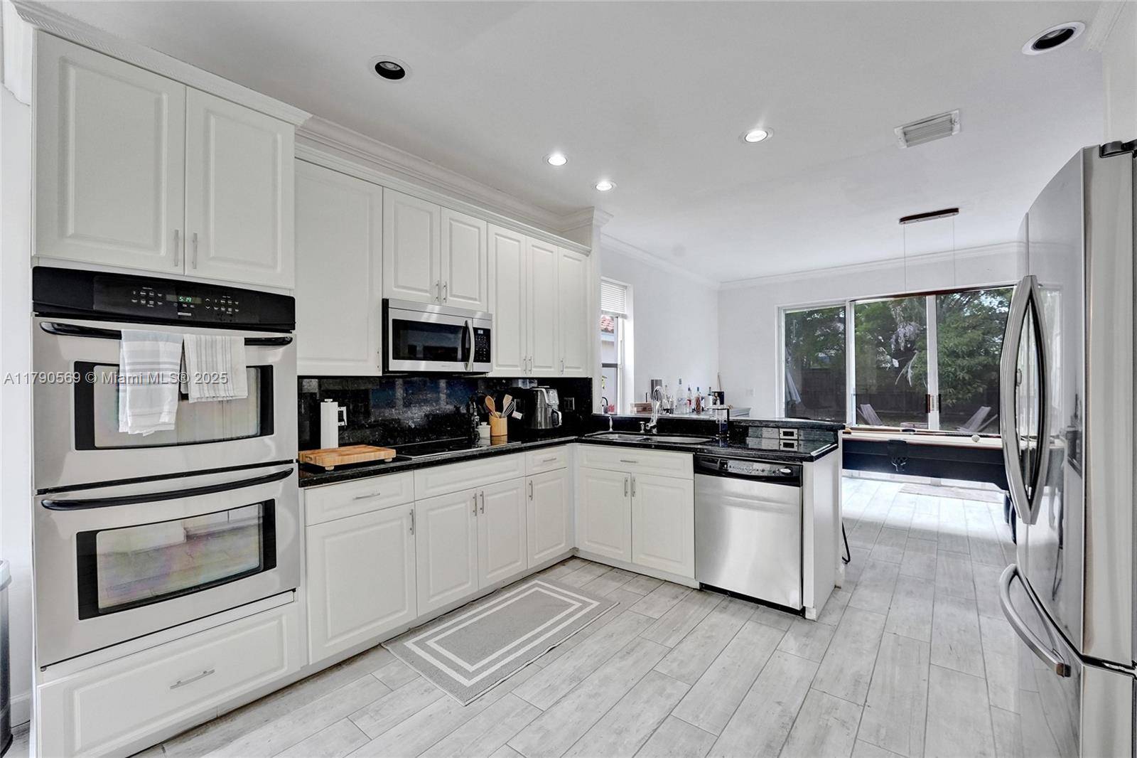 Cooper City, FL 33026,2508 Cardamon Ave #2508
