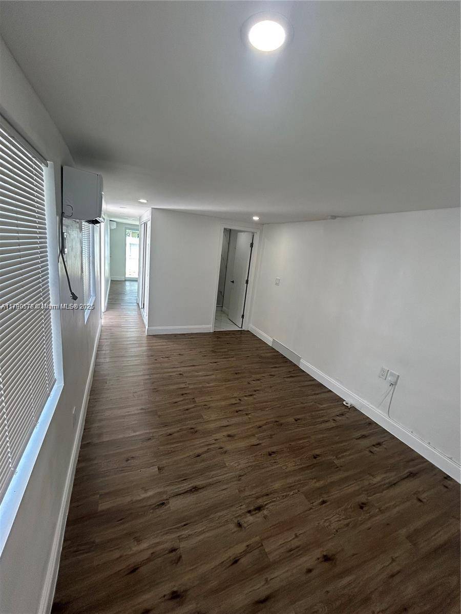 Hollywood, FL 33020,2331 Coolidge St #0