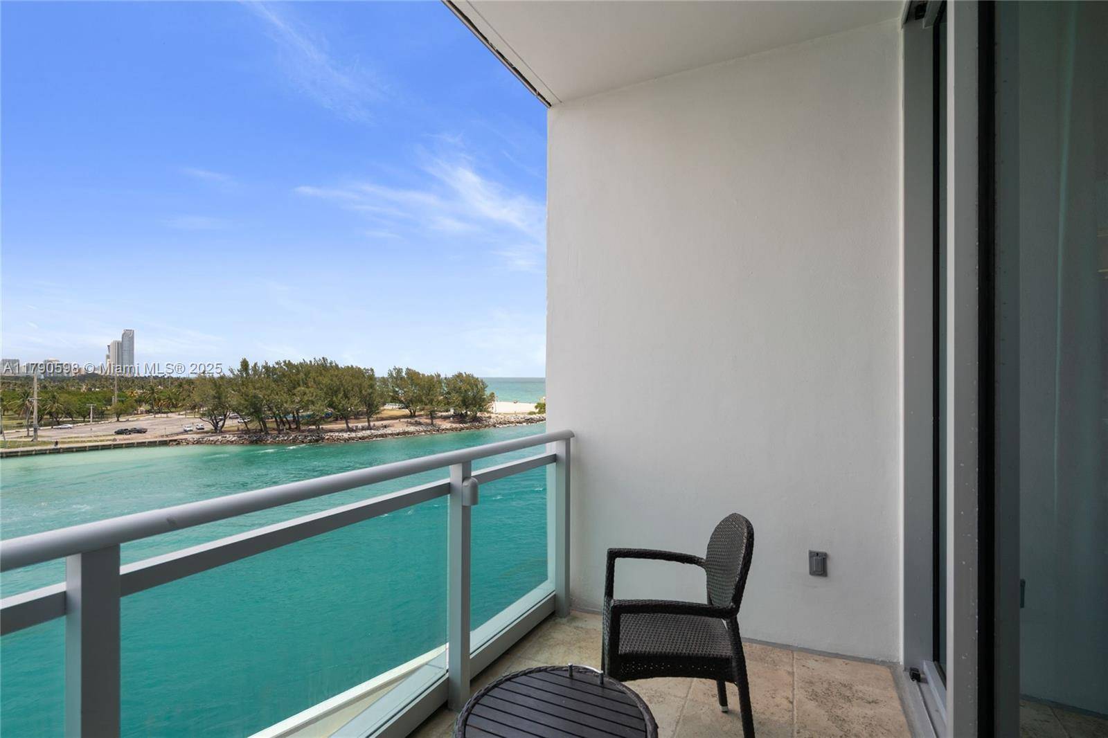 Bal Harbour, FL 33154,10295 Collins Ave #312