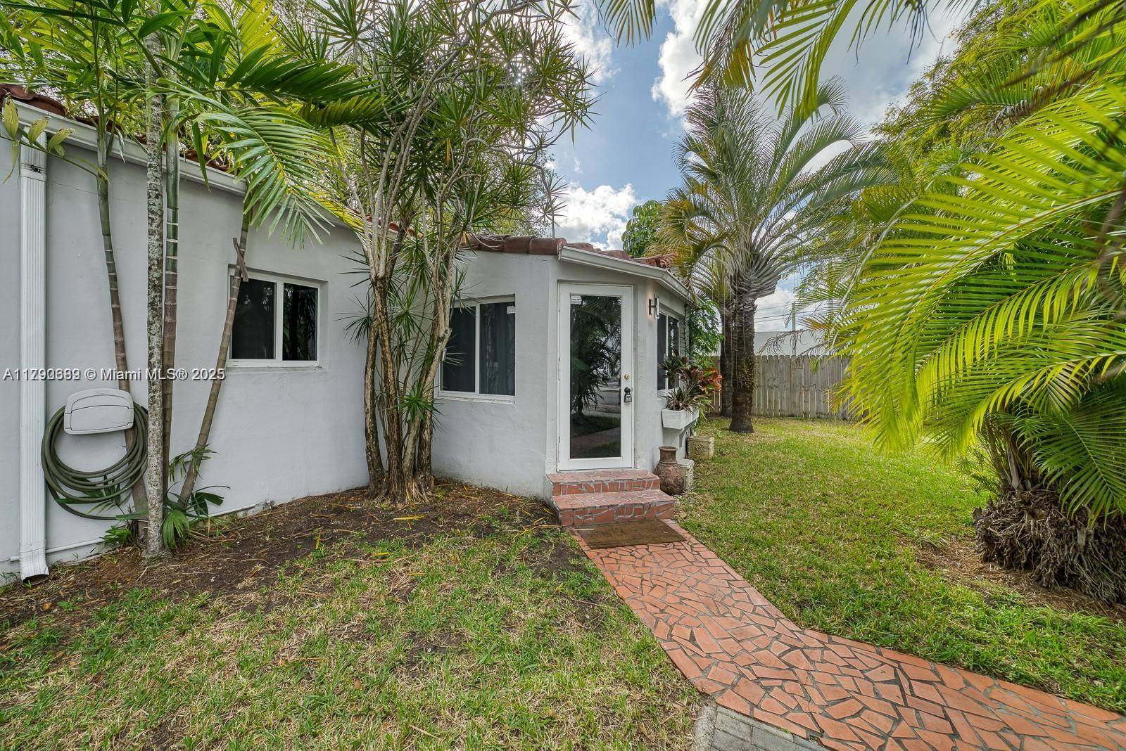 Miami, FL 33138,644 NE 82nd Ter