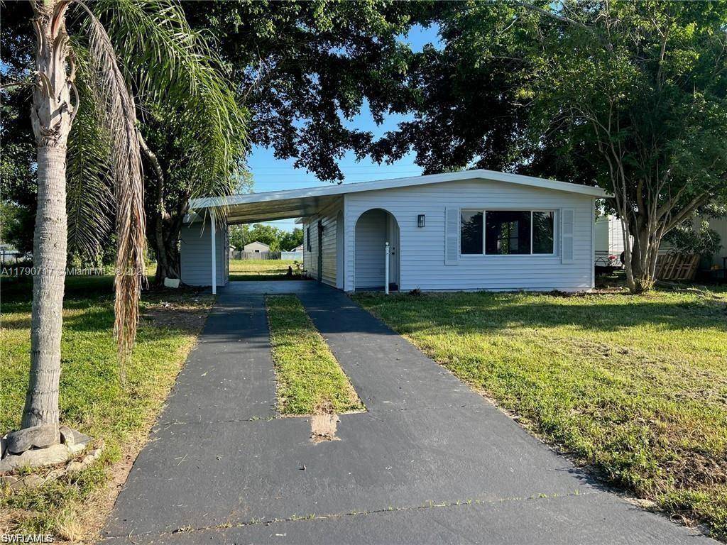 Lehigh Acres, FL 33936,1109 Grifford Ave N