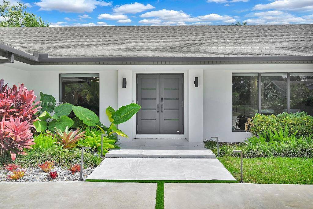 Miami, FL 33176,10105 SW 131st Ter