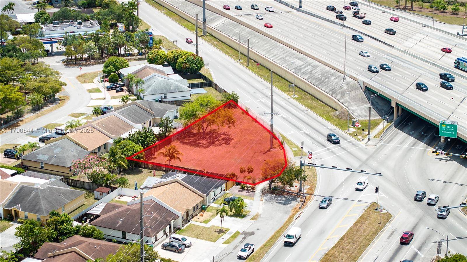 Miami, FL 33176,14753 SW 117 ave