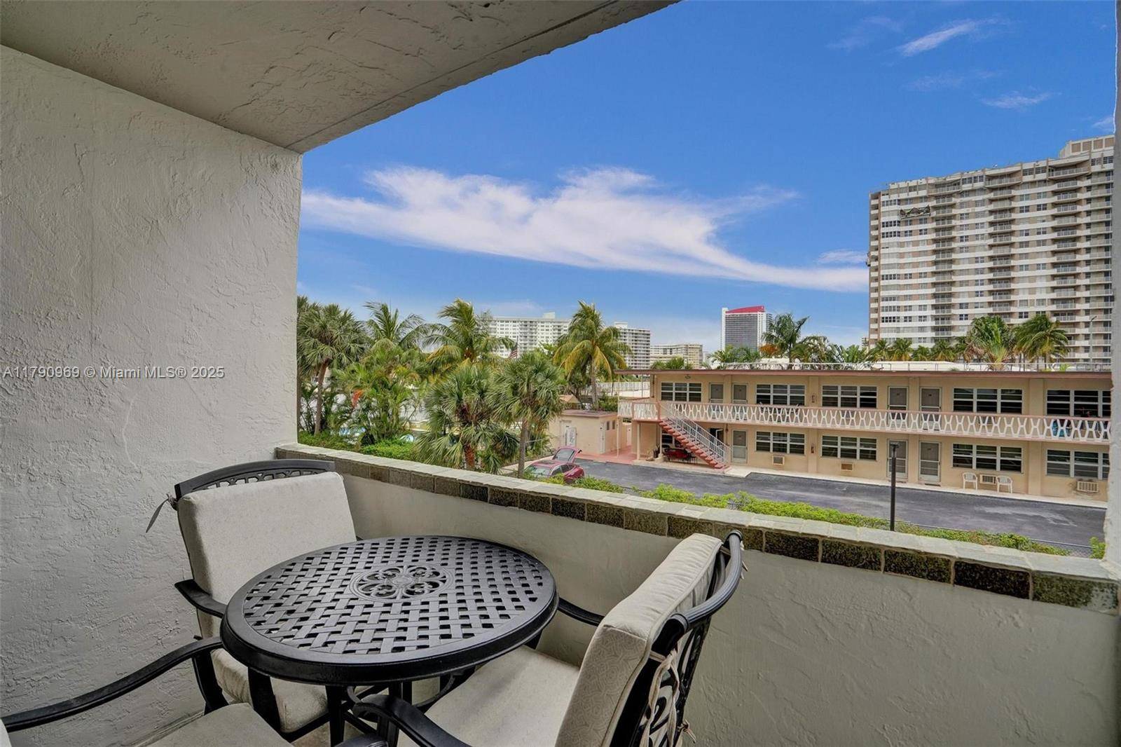Hallandale Beach, FL 33009,2017 S Ocean Dr #205