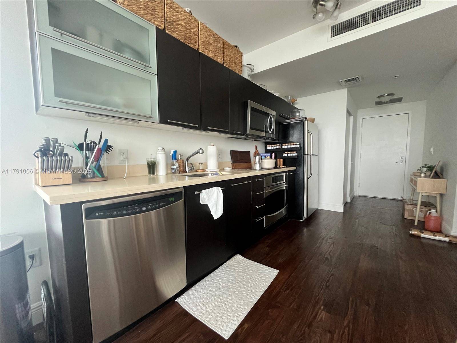 Miami, FL 33130,90 SW 3rd St #1705