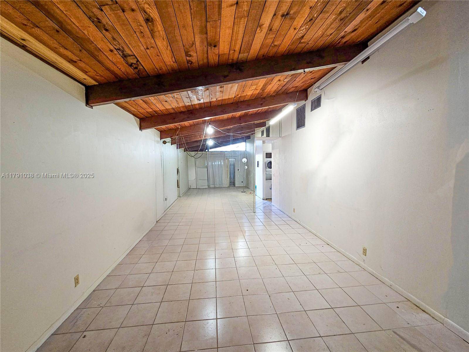 Hollywood, FL 33024,109 Briarwood Cir #2-2