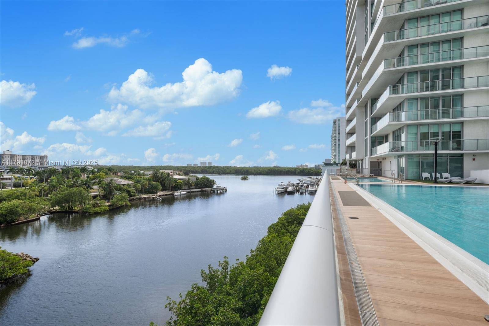Sunny Isles Beach, FL 33160,300 Sunny Isles Blvd #4-2206