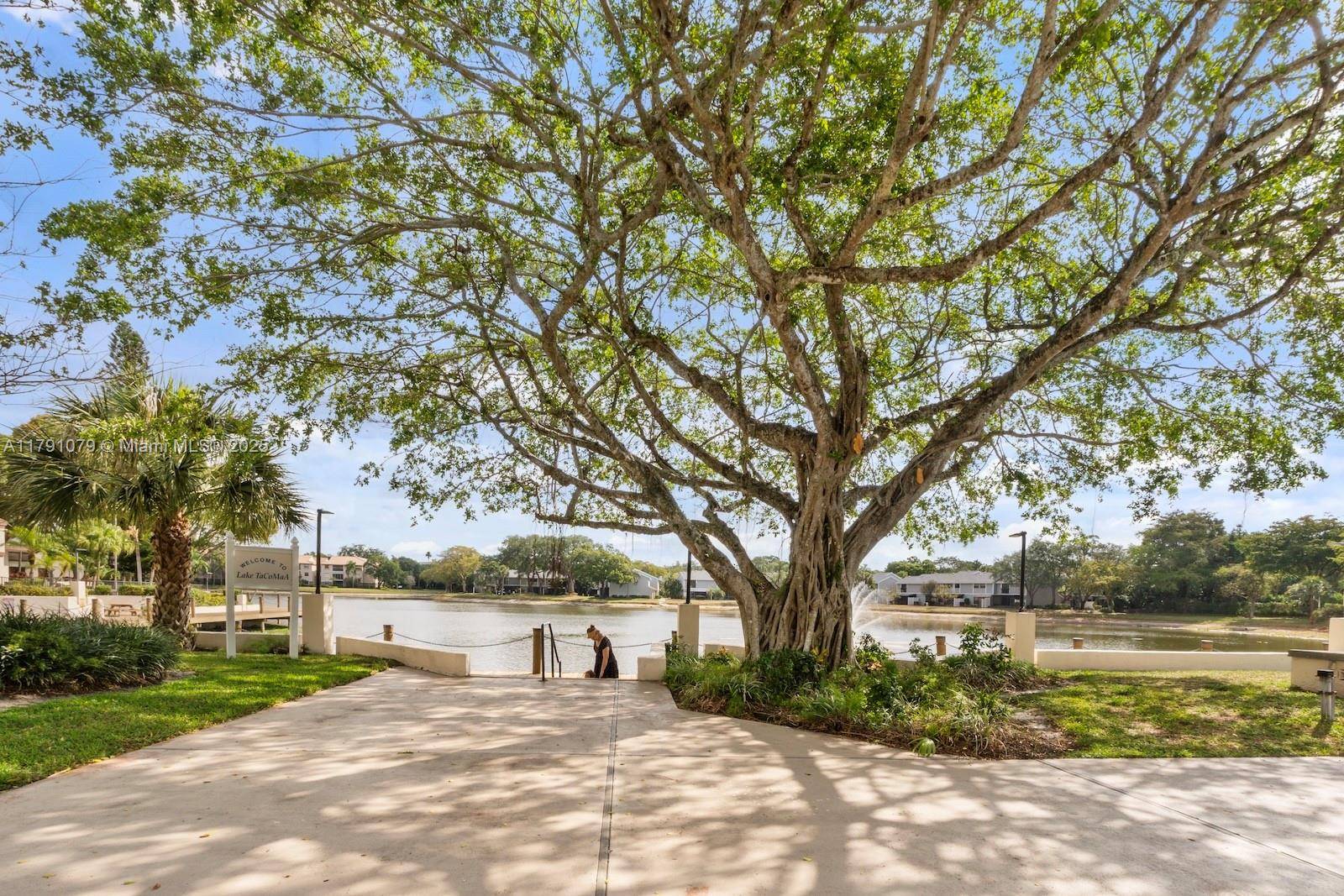Coconut Creek, FL 33066,3705 N Carambola Cir N #2834