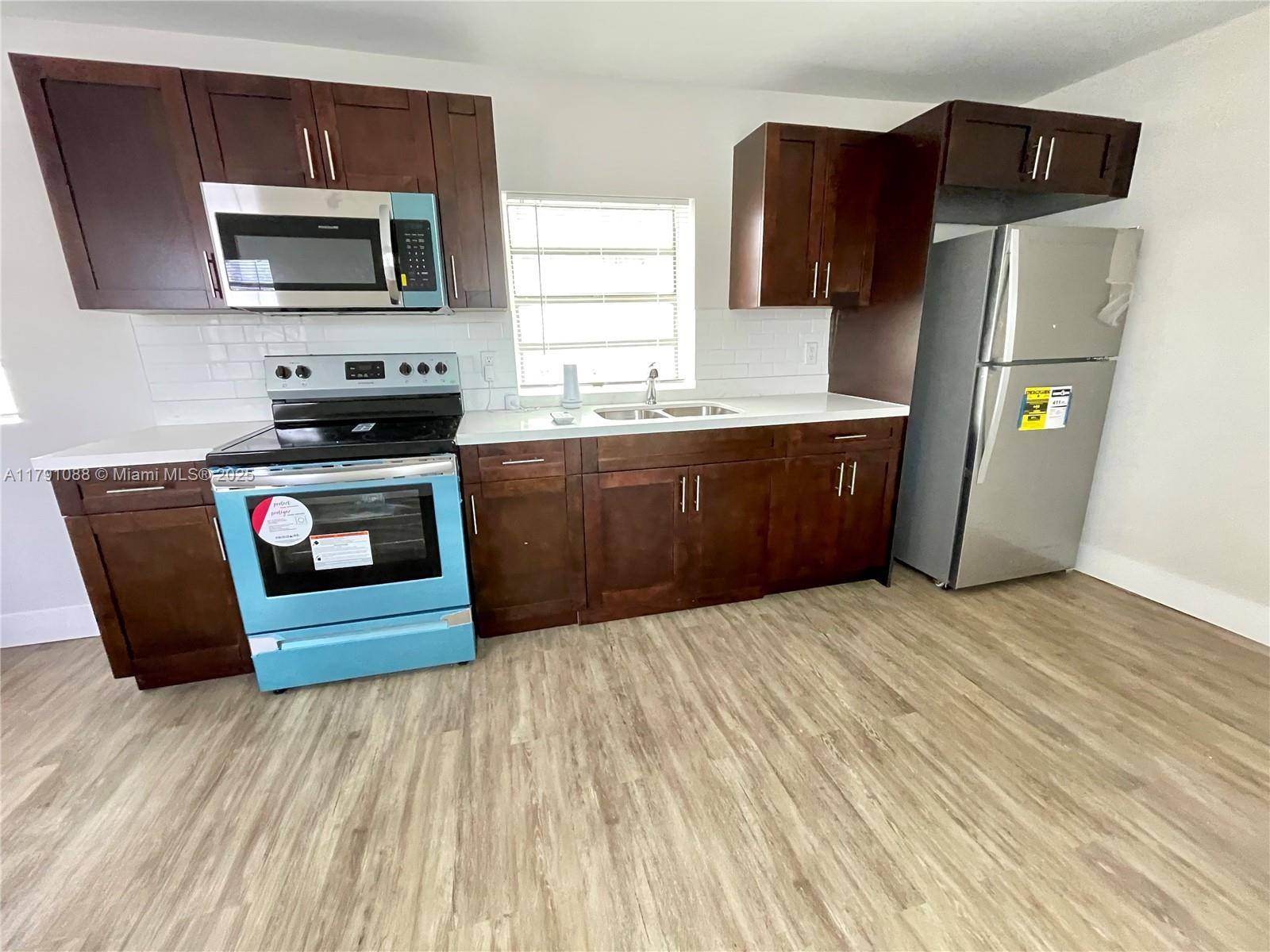 Hallandale Beach, FL 33009,800 NW 3rd Ter
